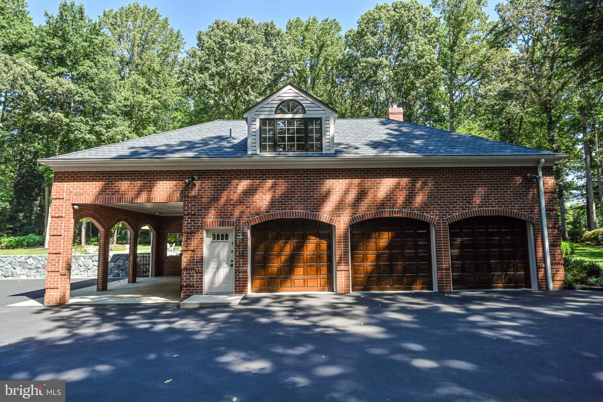 2030 HUNTWOOD DRIVE