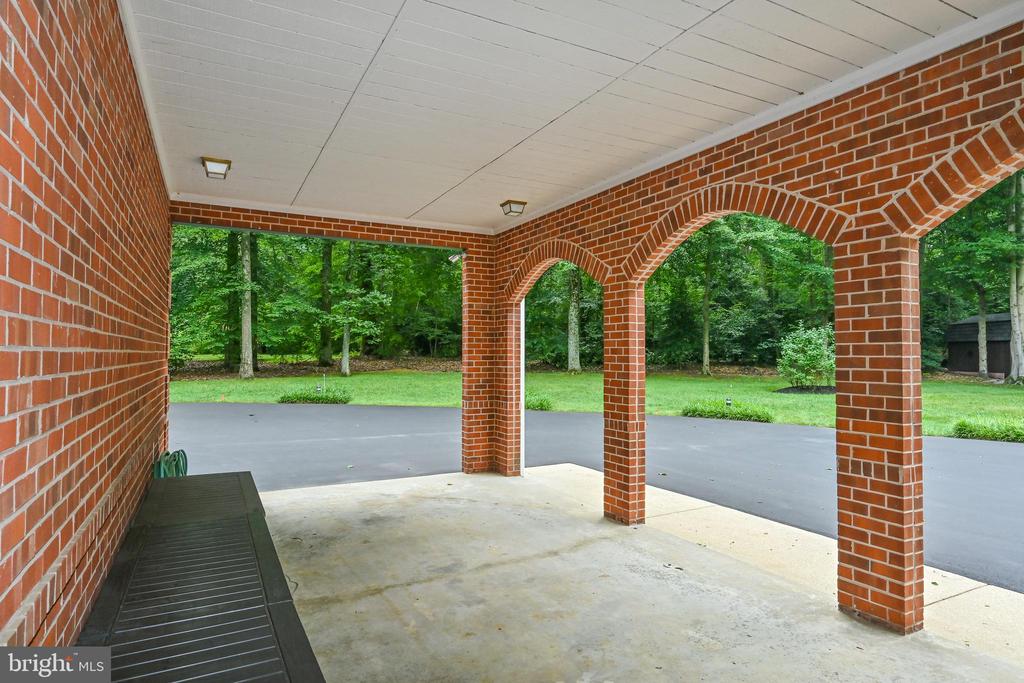 2030 HUNTWOOD DRIVE