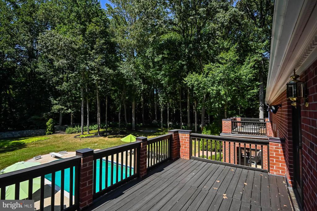 2030 HUNTWOOD DRIVE