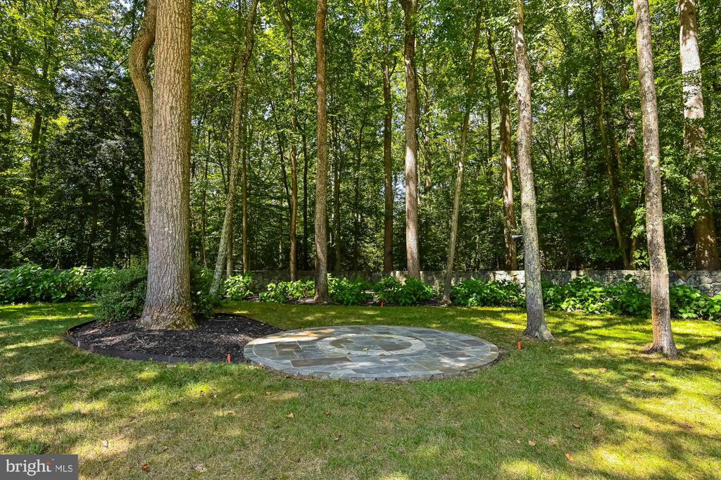2030 HUNTWOOD DRIVE