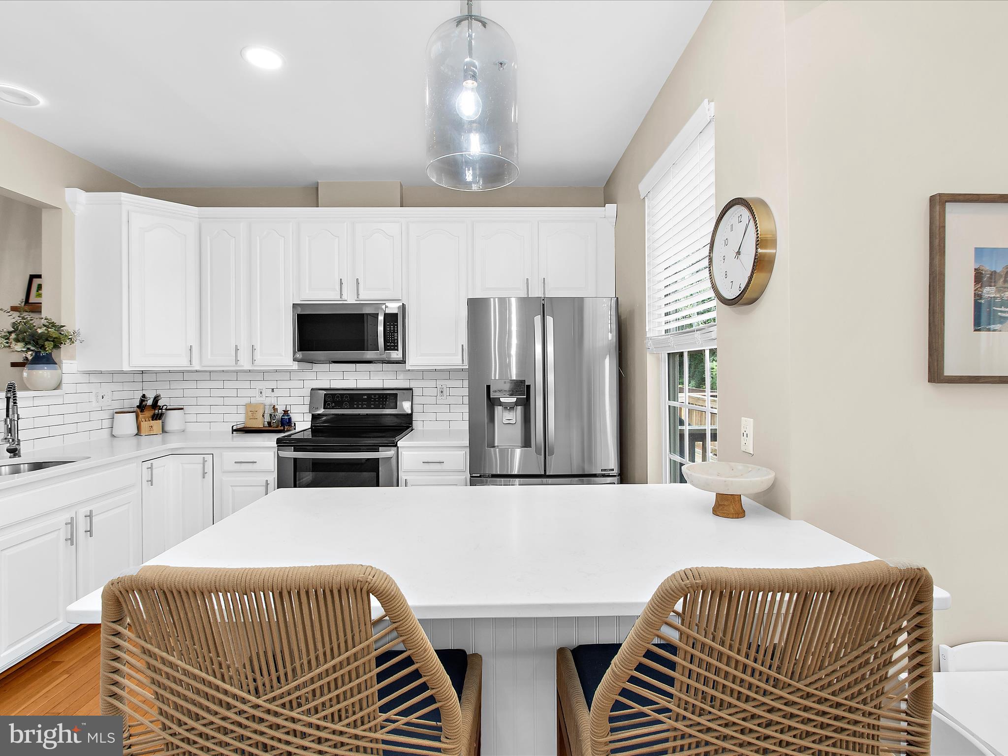 882 STONEHURST COURT
