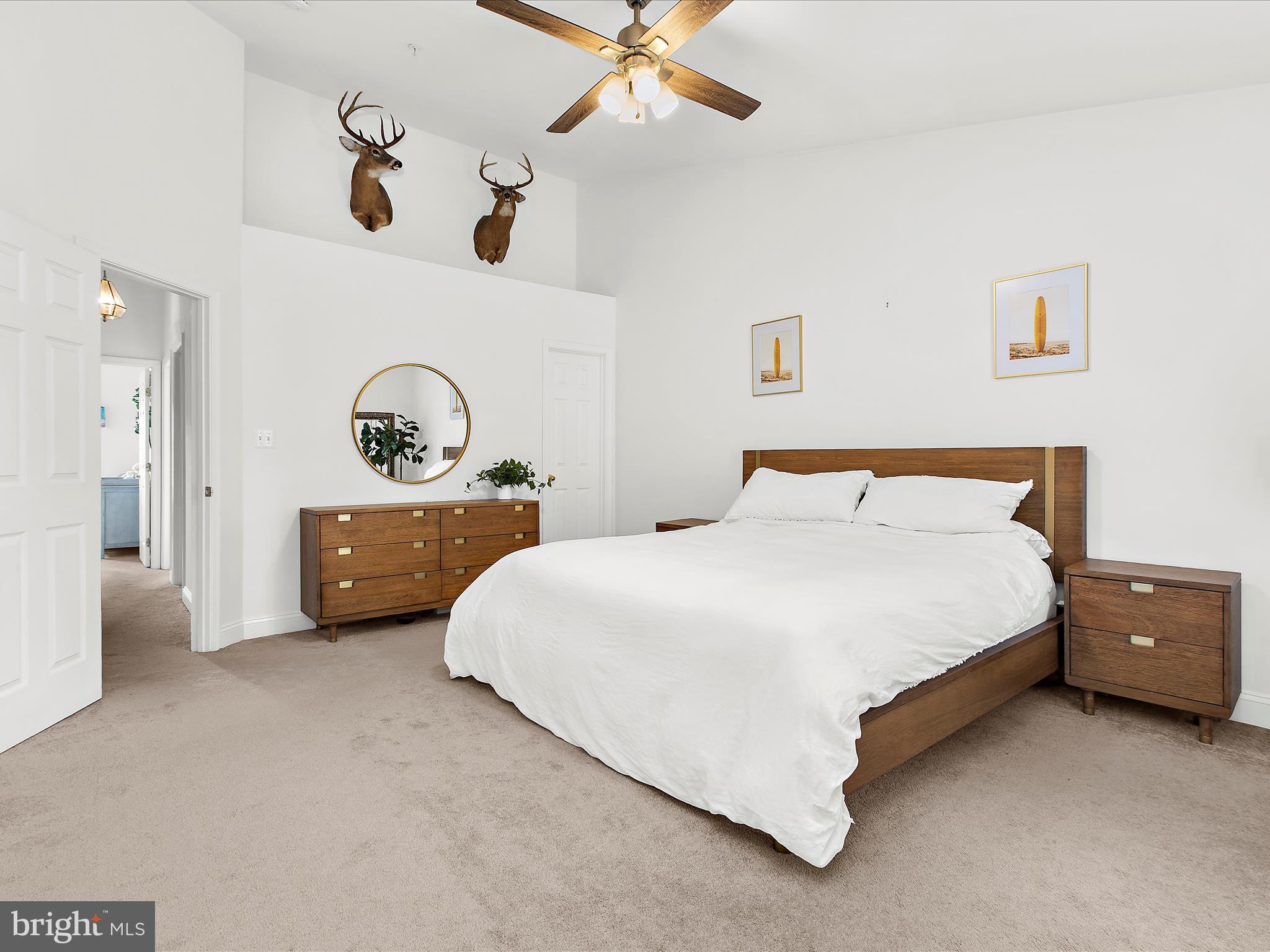 882 STONEHURST COURT