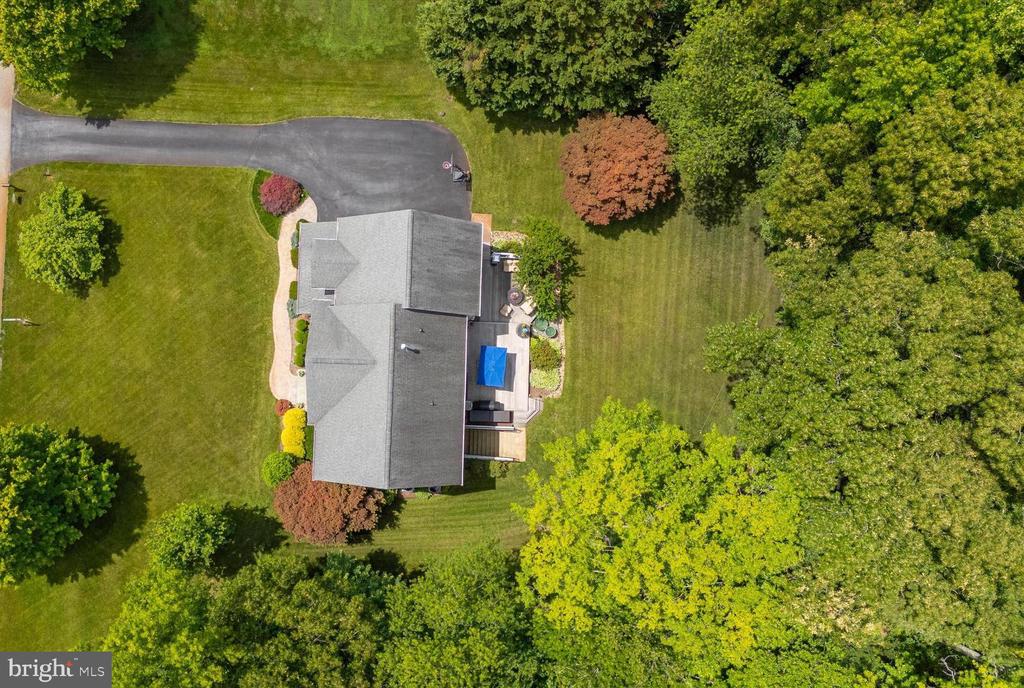 204 MAPLE CREEK LANE