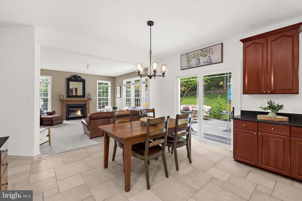 204 MAPLE CREEK LANE