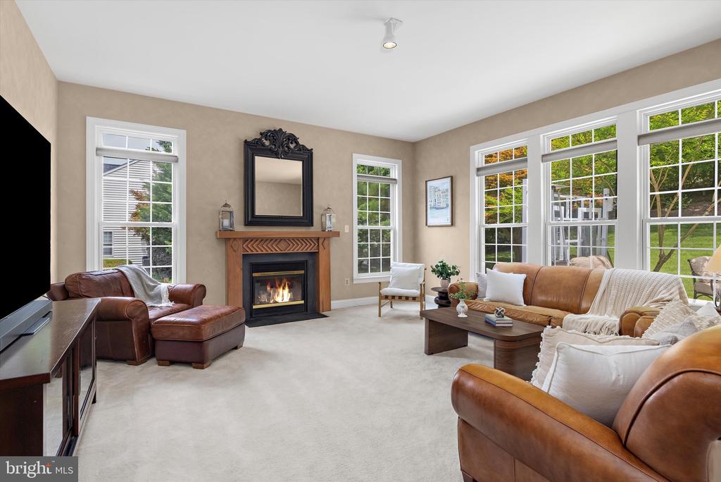 204 MAPLE CREEK LANE