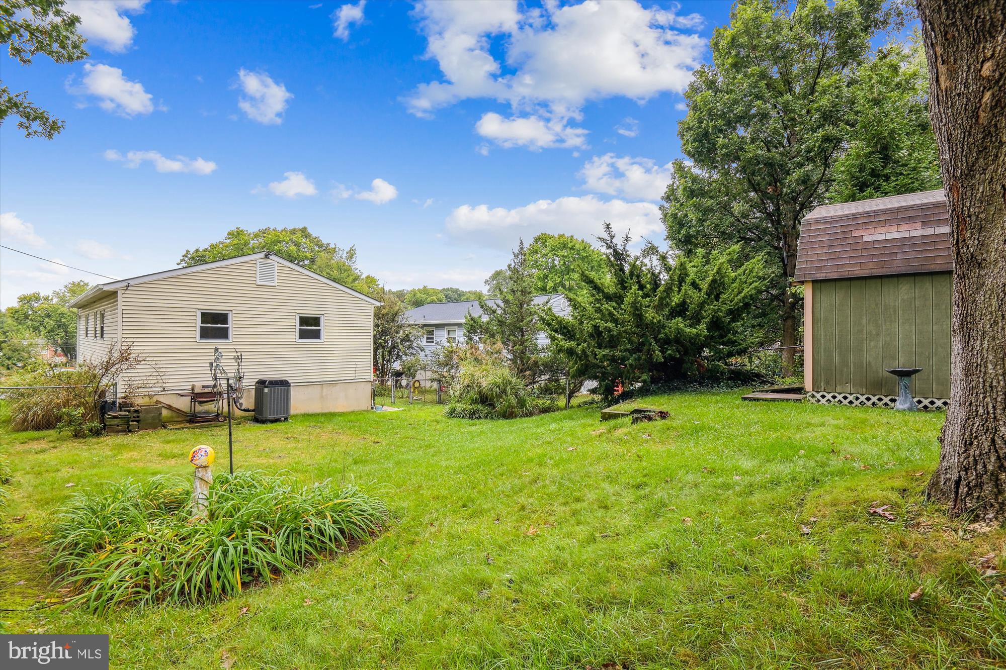 1933 GRANT ROAD