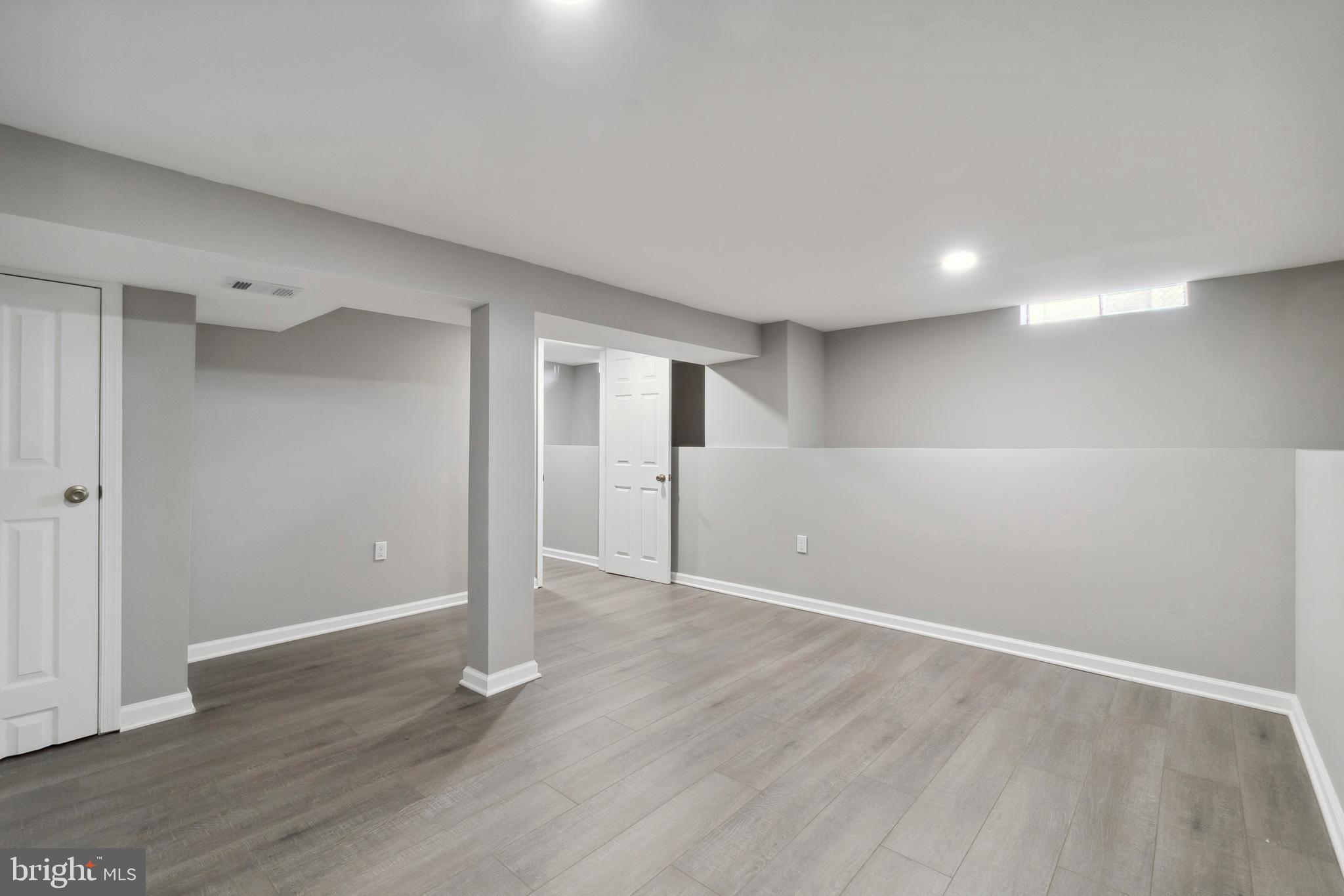 1727 BROOKVIEW ROAD