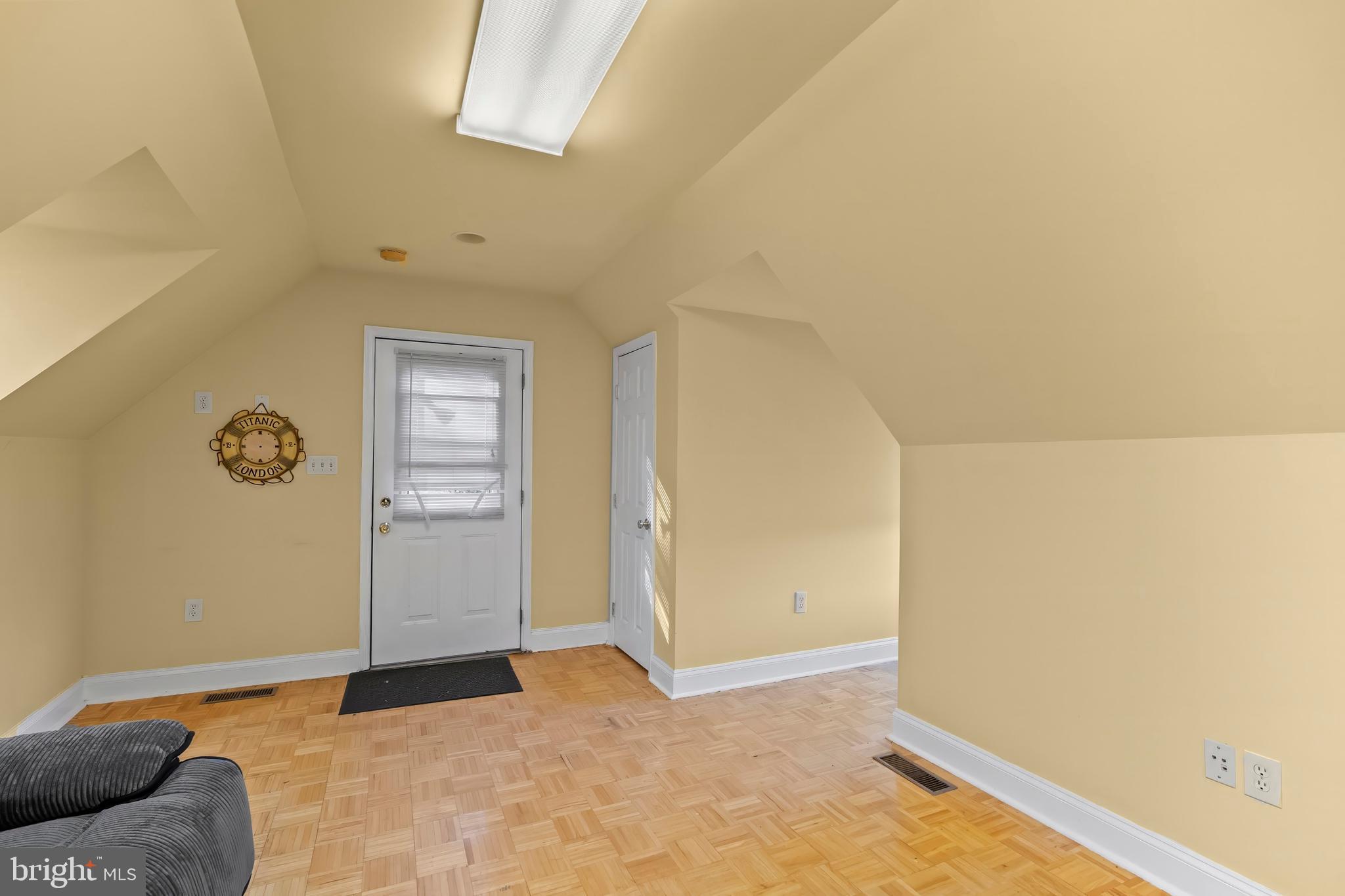 101 SAINT THOMAS LANE