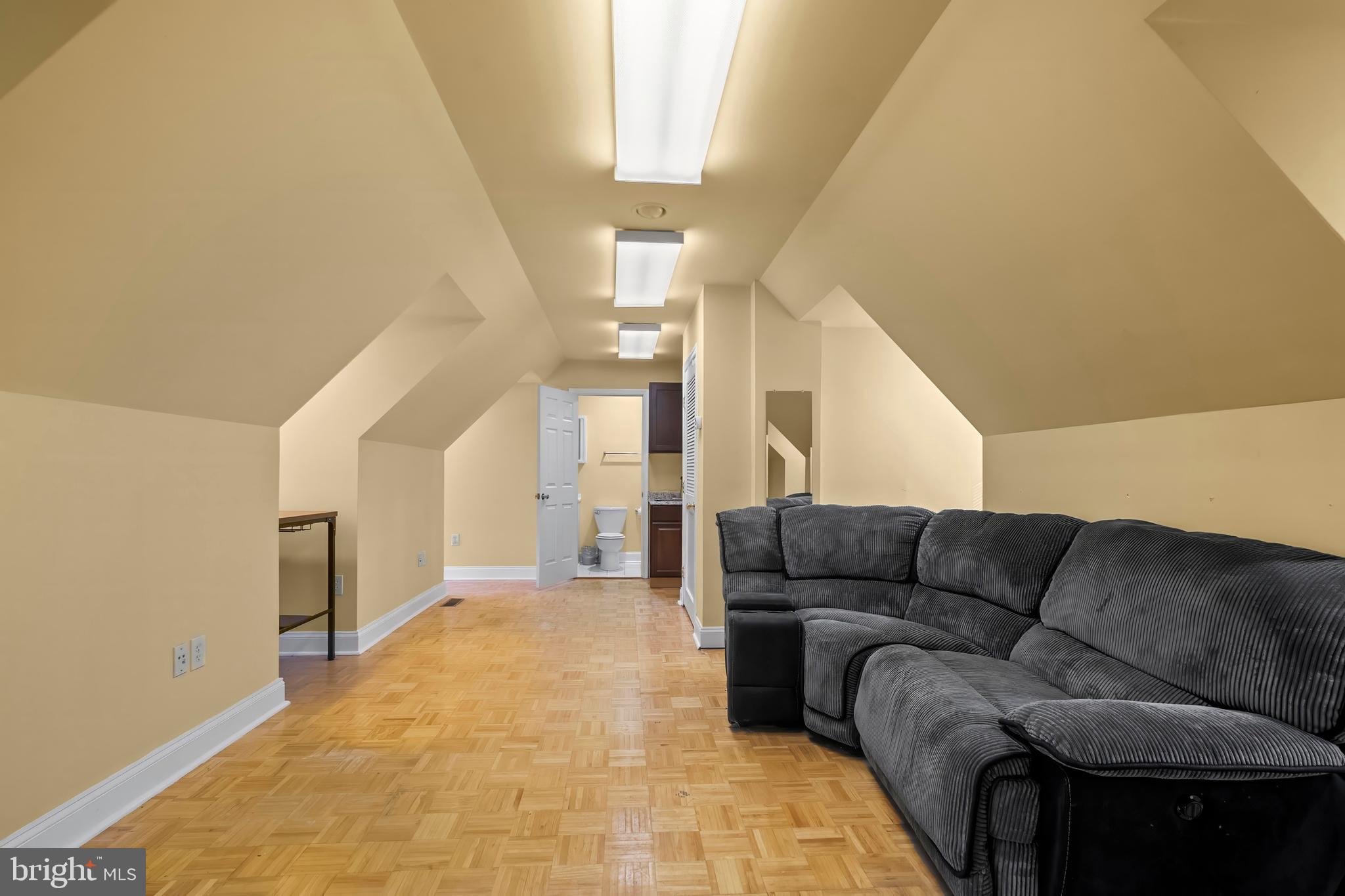 101 SAINT THOMAS LANE