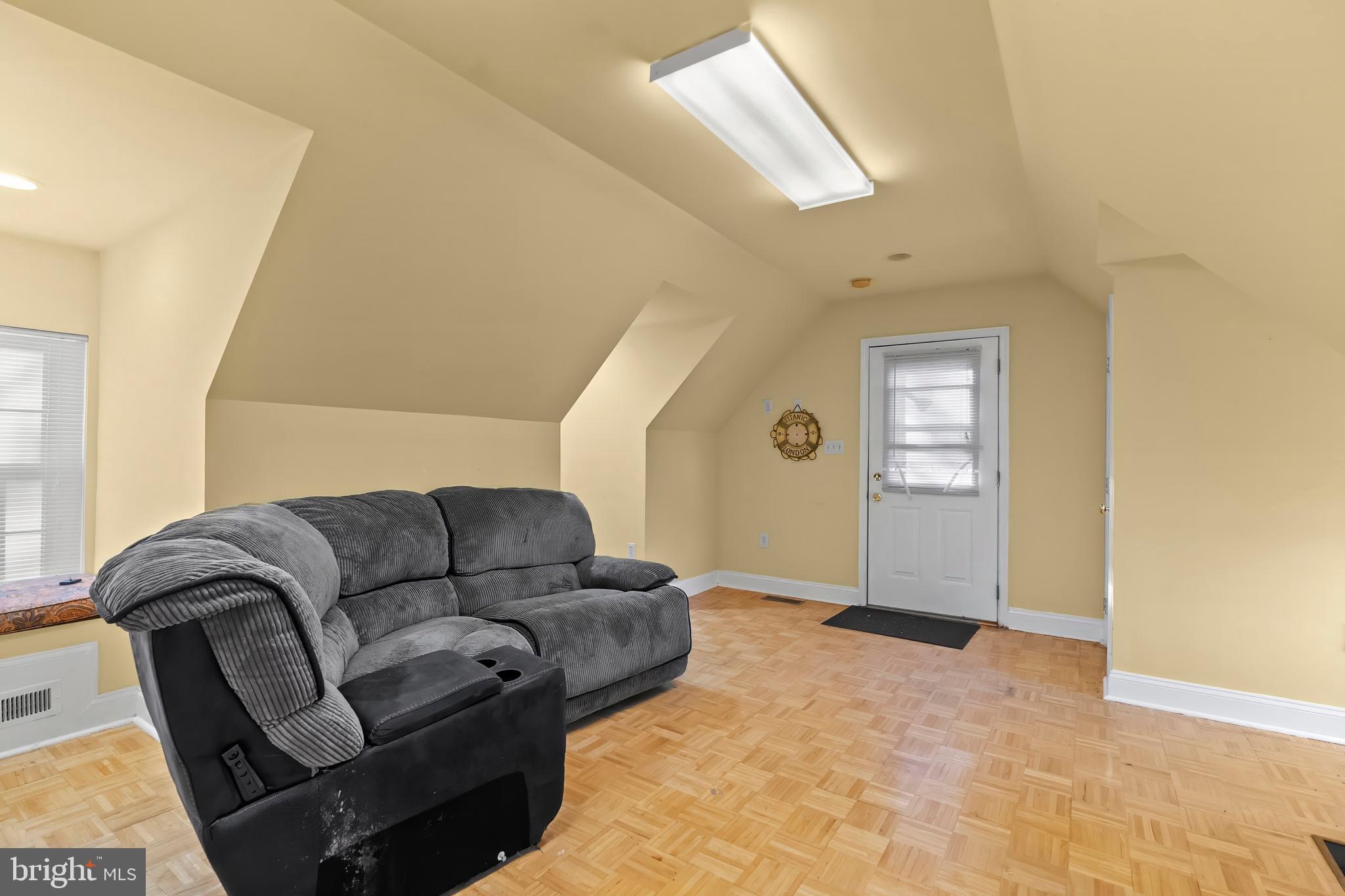 101 SAINT THOMAS LANE