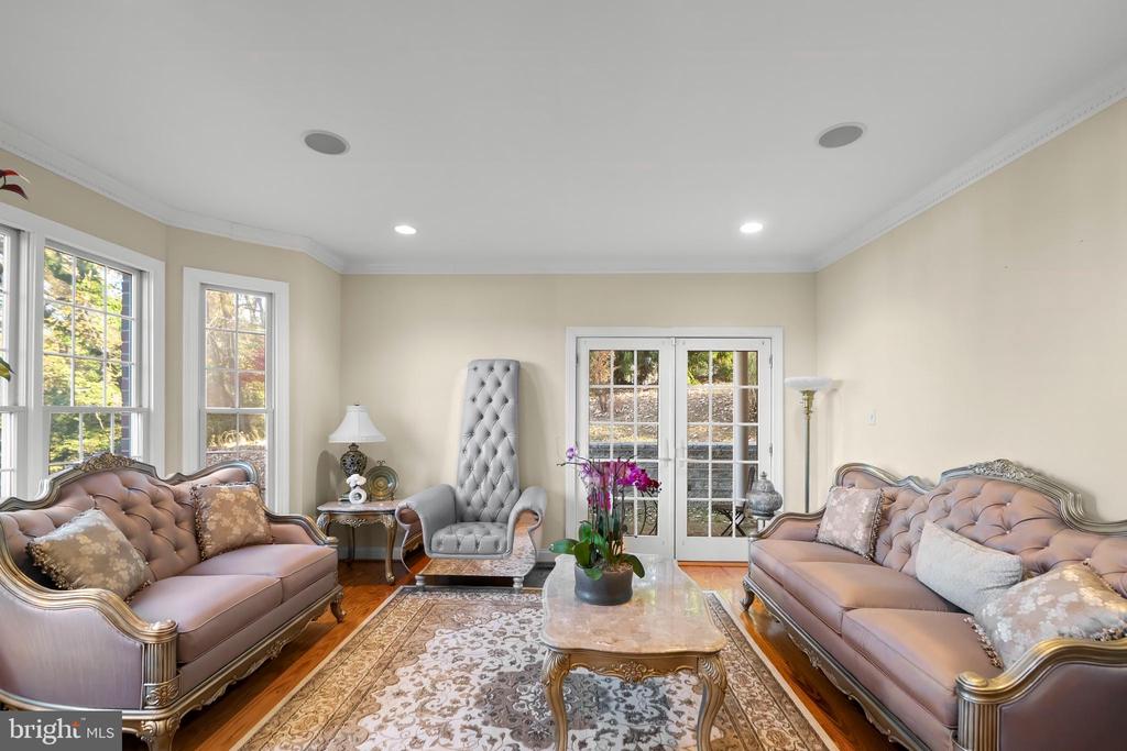 101 SAINT THOMAS LANE