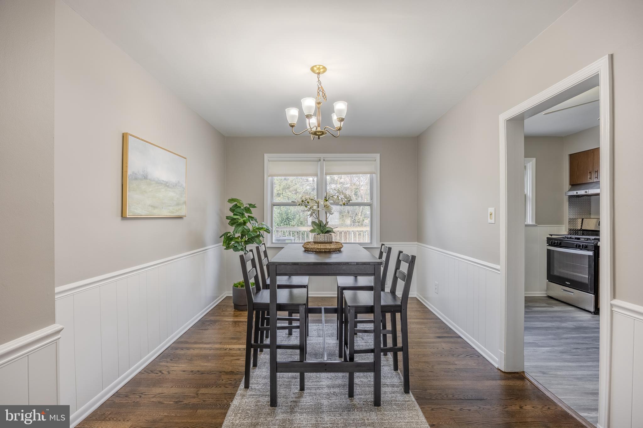 6118 MOUNT RIDGE