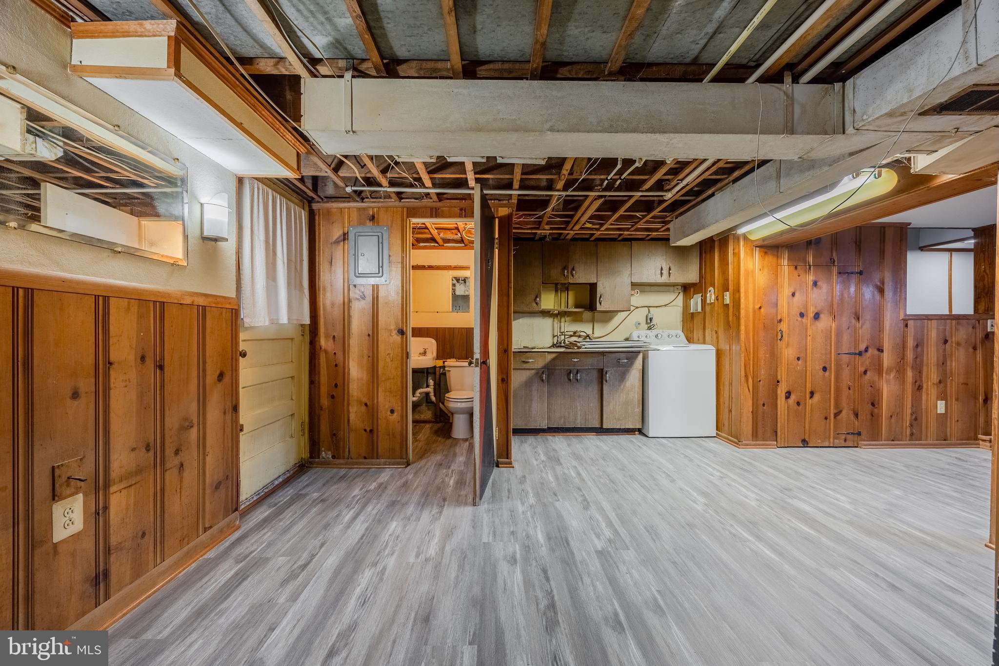 6118 MOUNT RIDGE