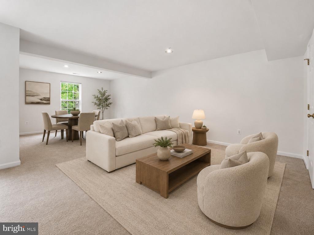 211 ARBOR VISTA LANE