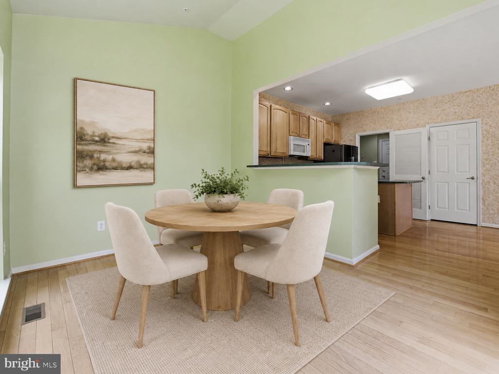 211 ARBOR VISTA LANE