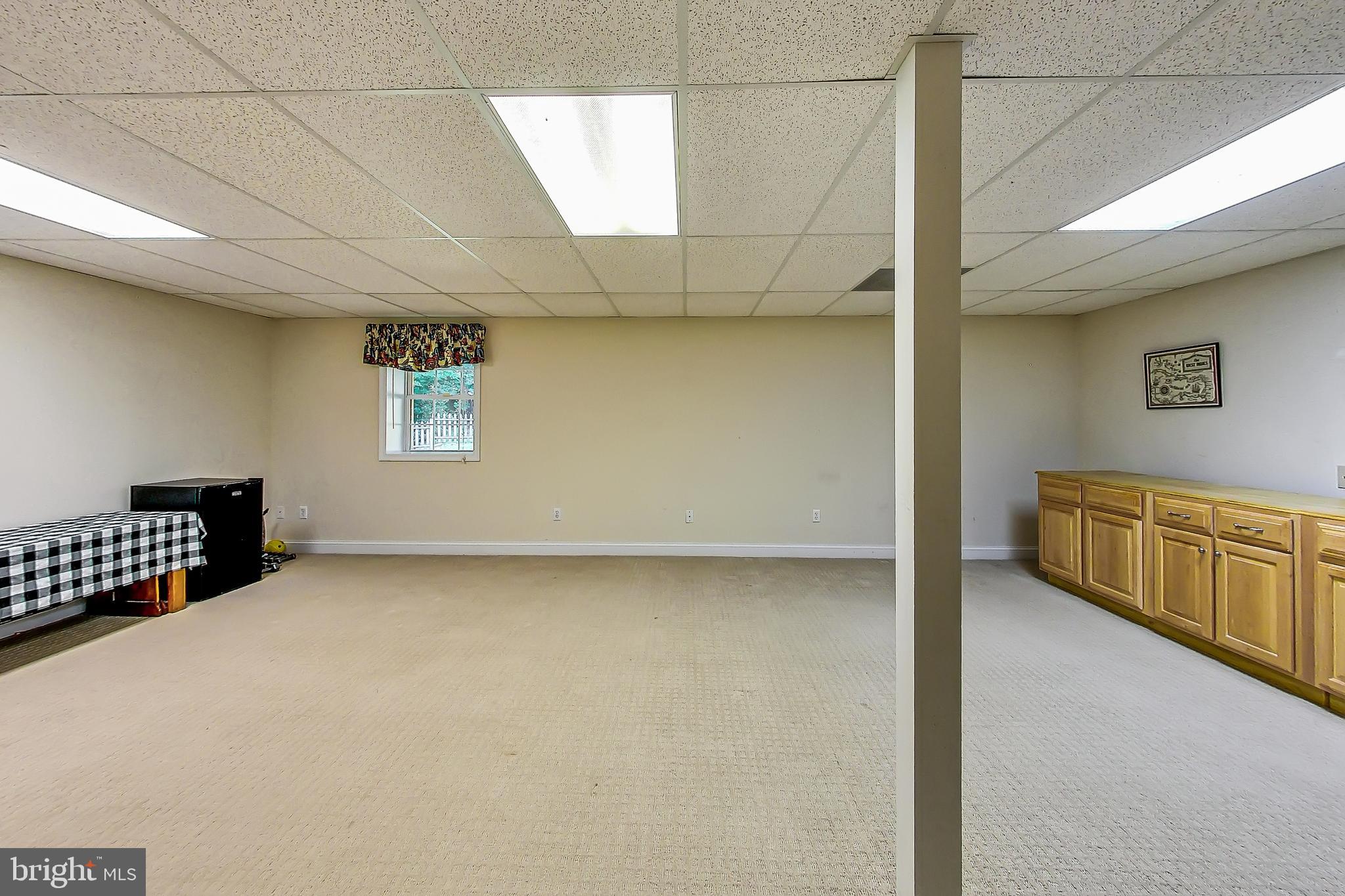 6285 NICOLE DRIVE