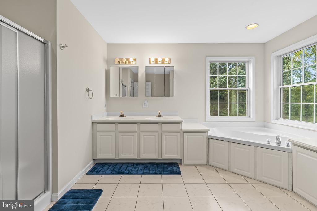 2495 CHANEYVILLE