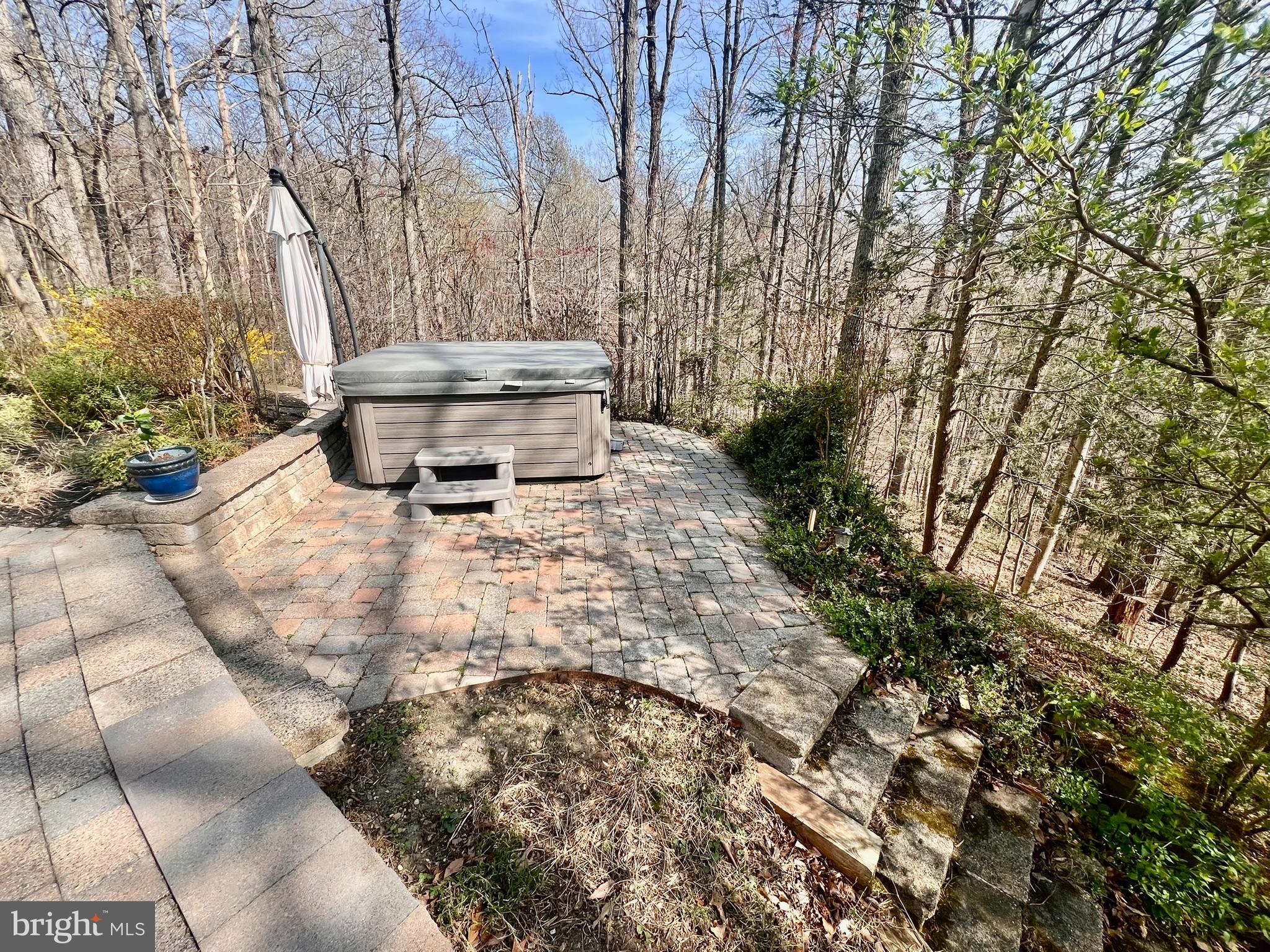 8200 FRANCES LANE