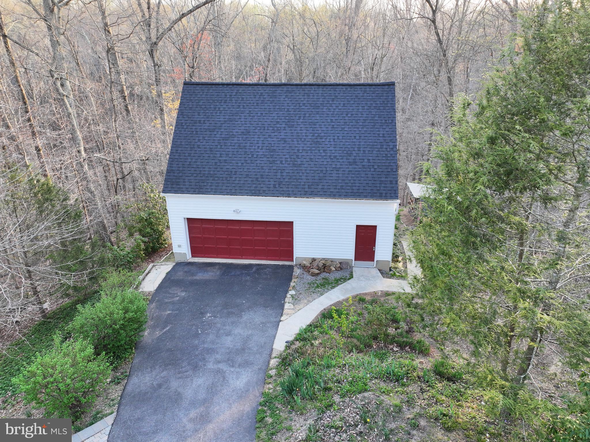 8200 FRANCES LANE