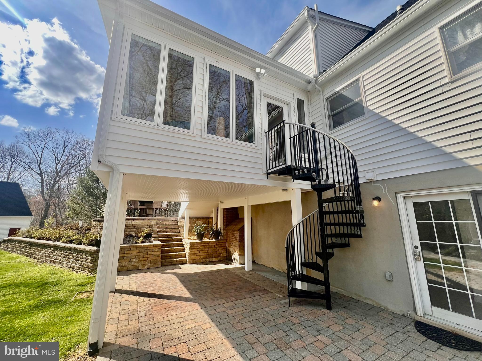8200 FRANCES LANE
