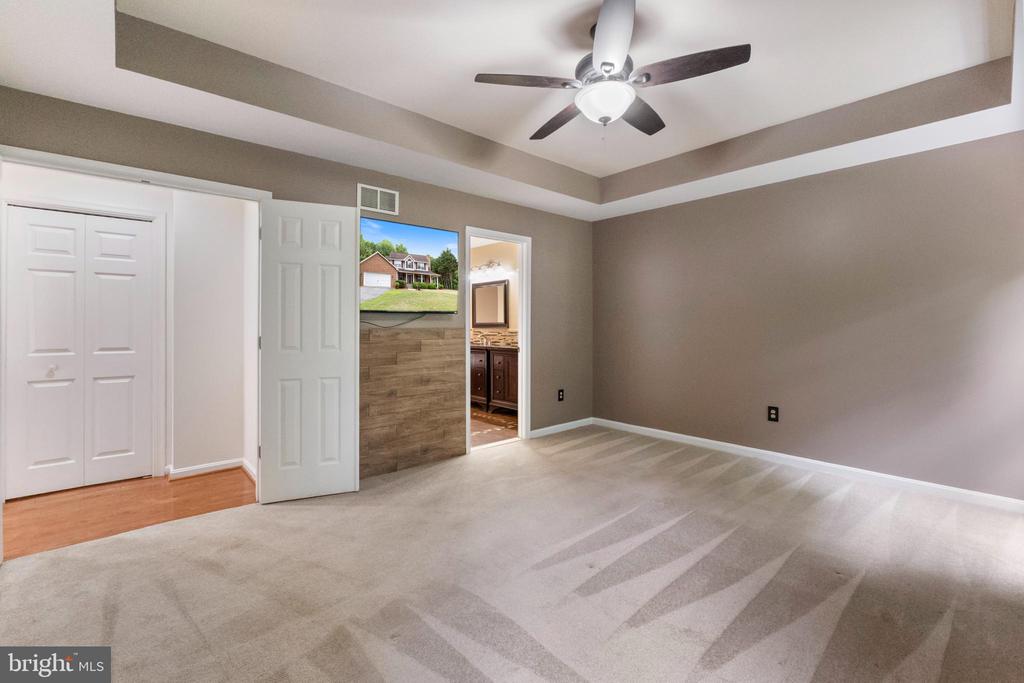 745 BELLA VISTA DRIVE