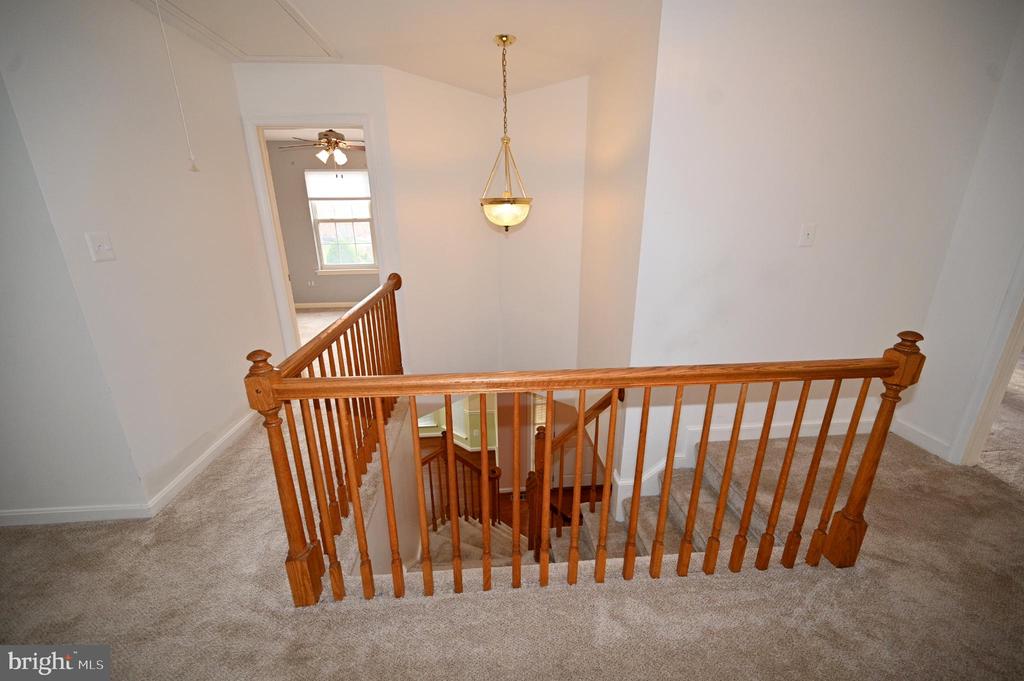 2800 HARRISON COURT