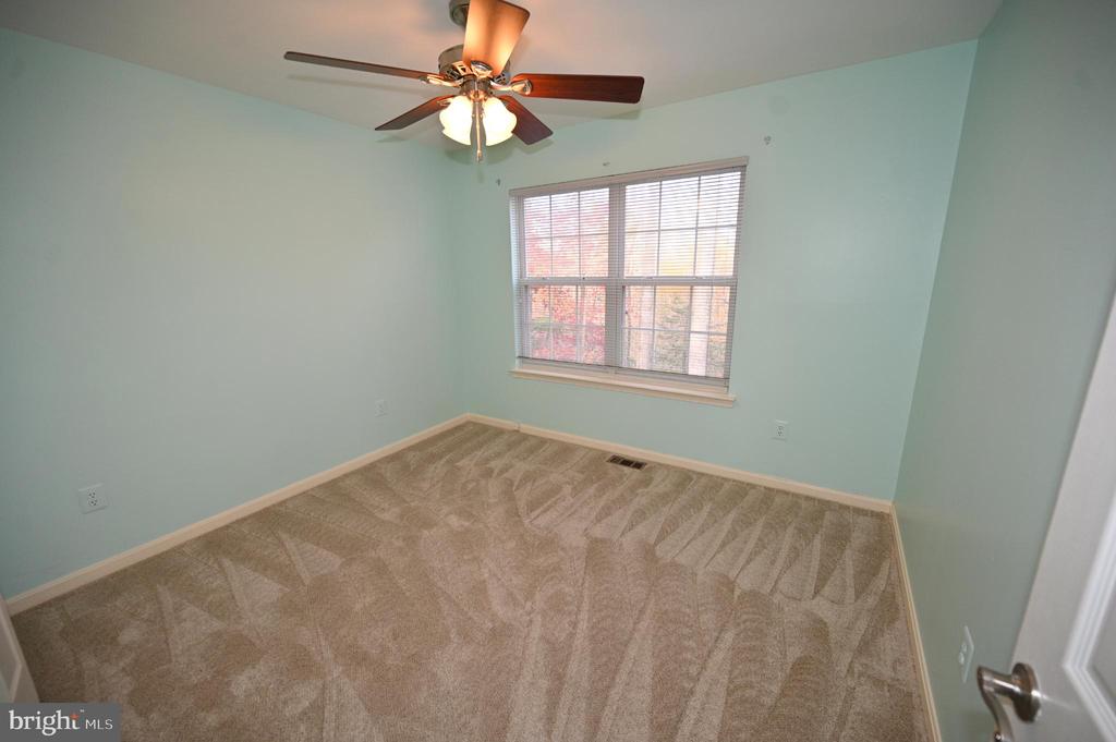 2800 HARRISON COURT