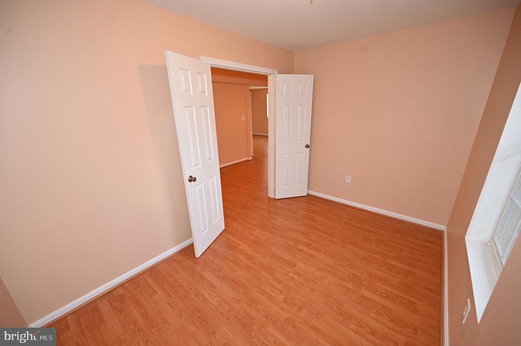 2800 HARRISON COURT