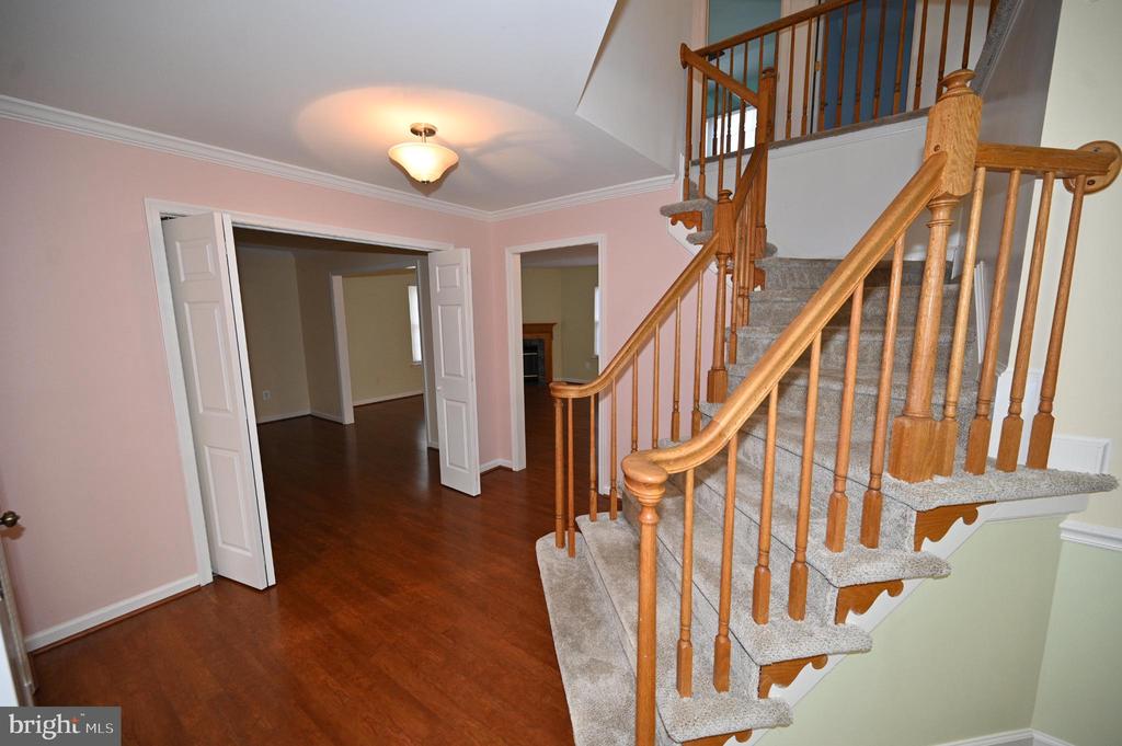 2800 HARRISON COURT
