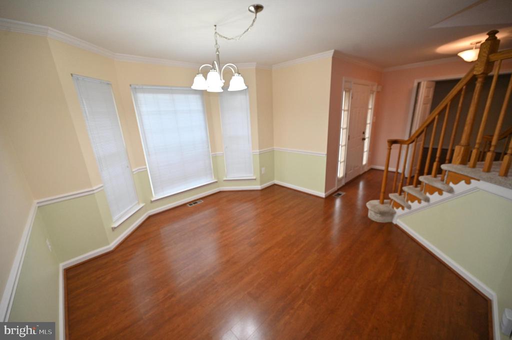 2800 HARRISON COURT