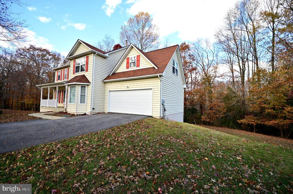 2800 HARRISON COURT