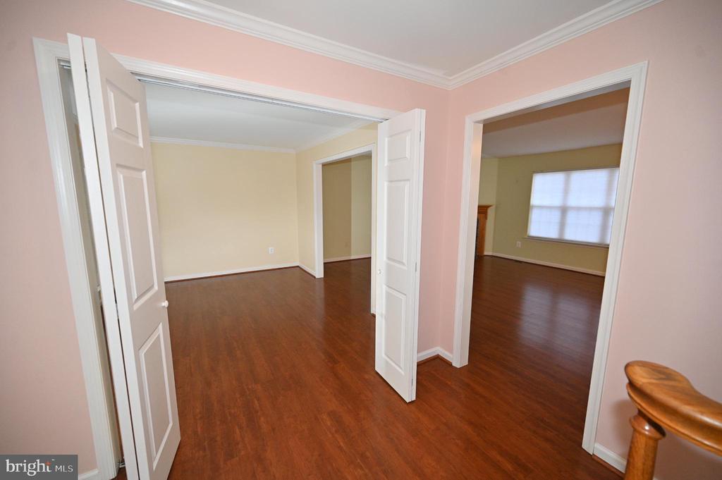 2800 HARRISON COURT