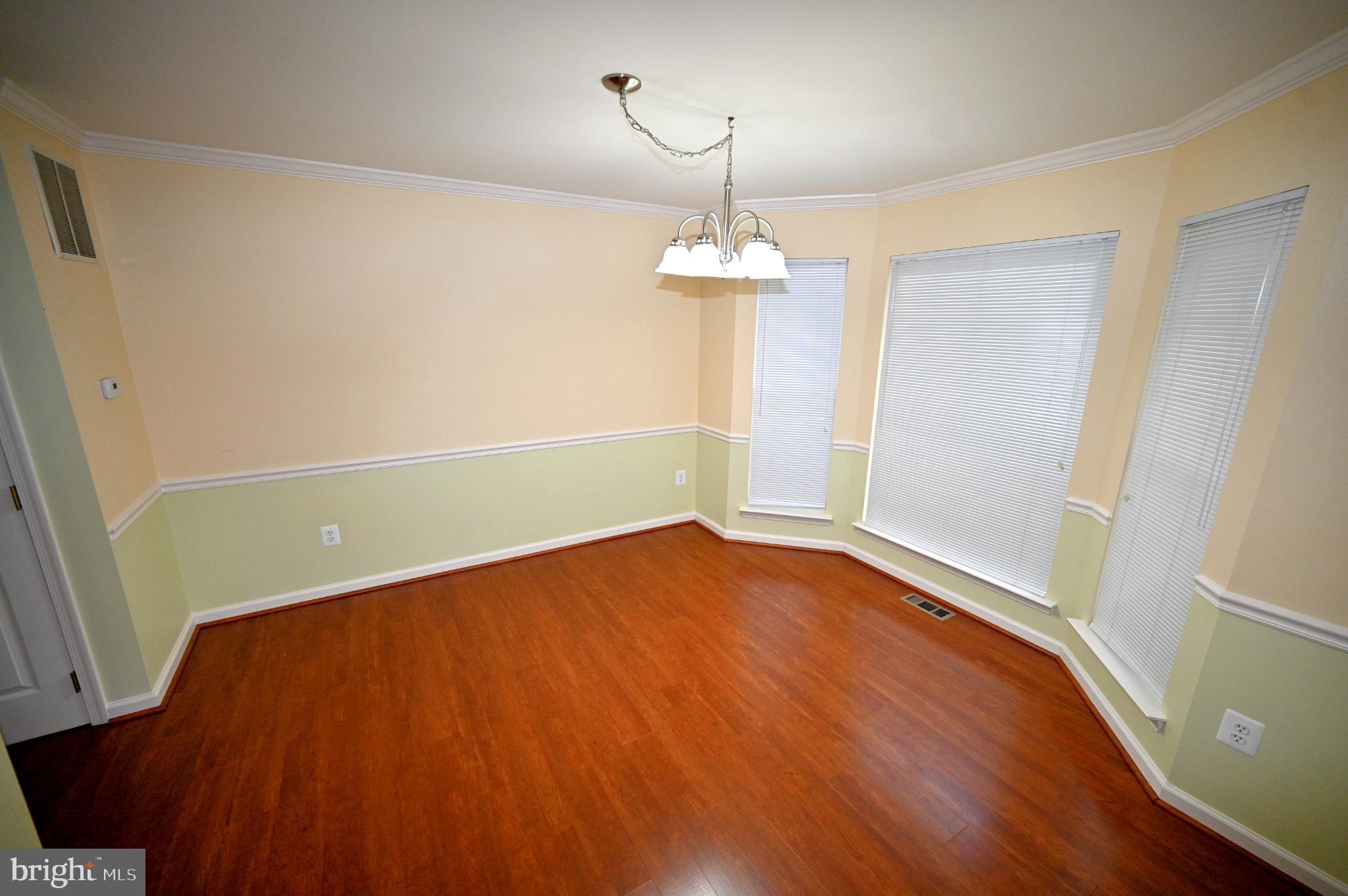 2800 HARRISON COURT