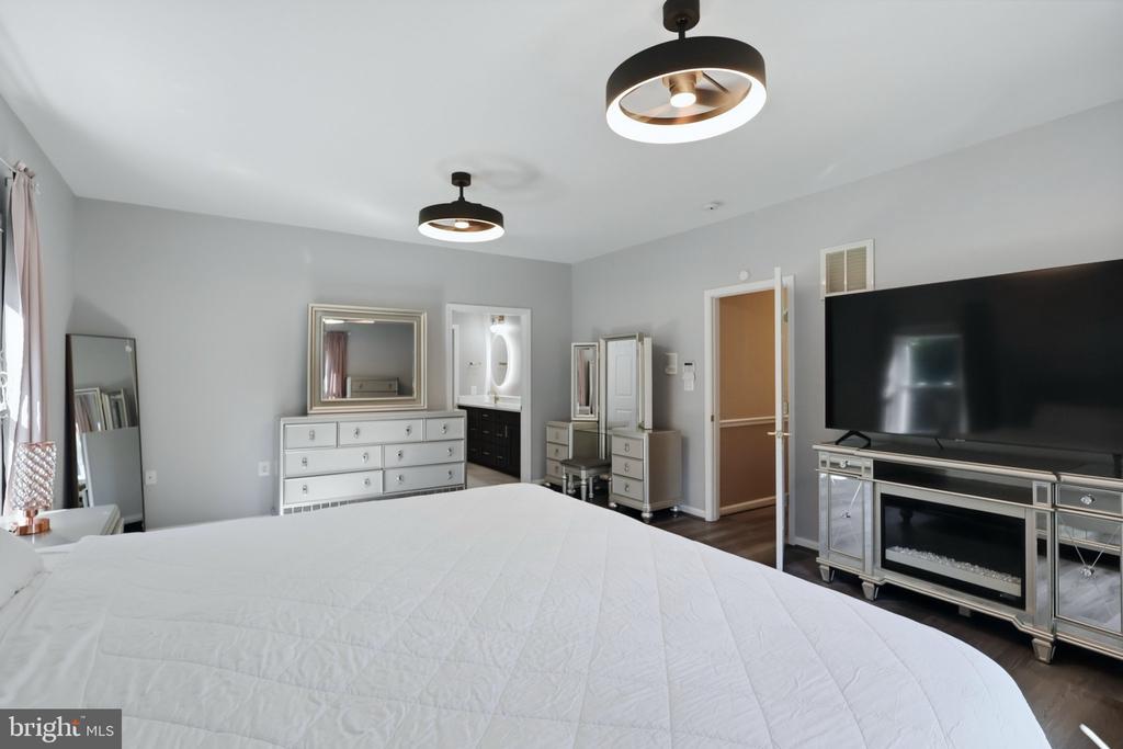 15251 TRUMAN MANOR LANE