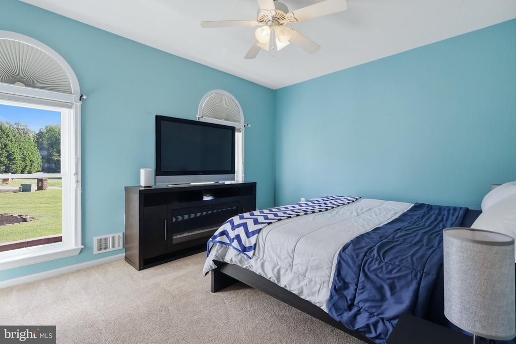 15251 TRUMAN MANOR LANE