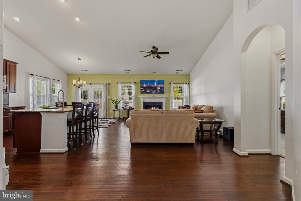 10652 SHADOW PARK COURT