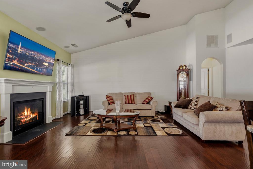 10652 SHADOW PARK COURT