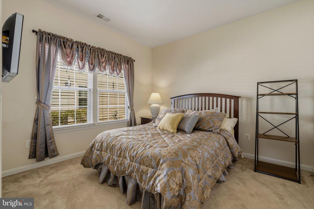 10652 SHADOW PARK COURT