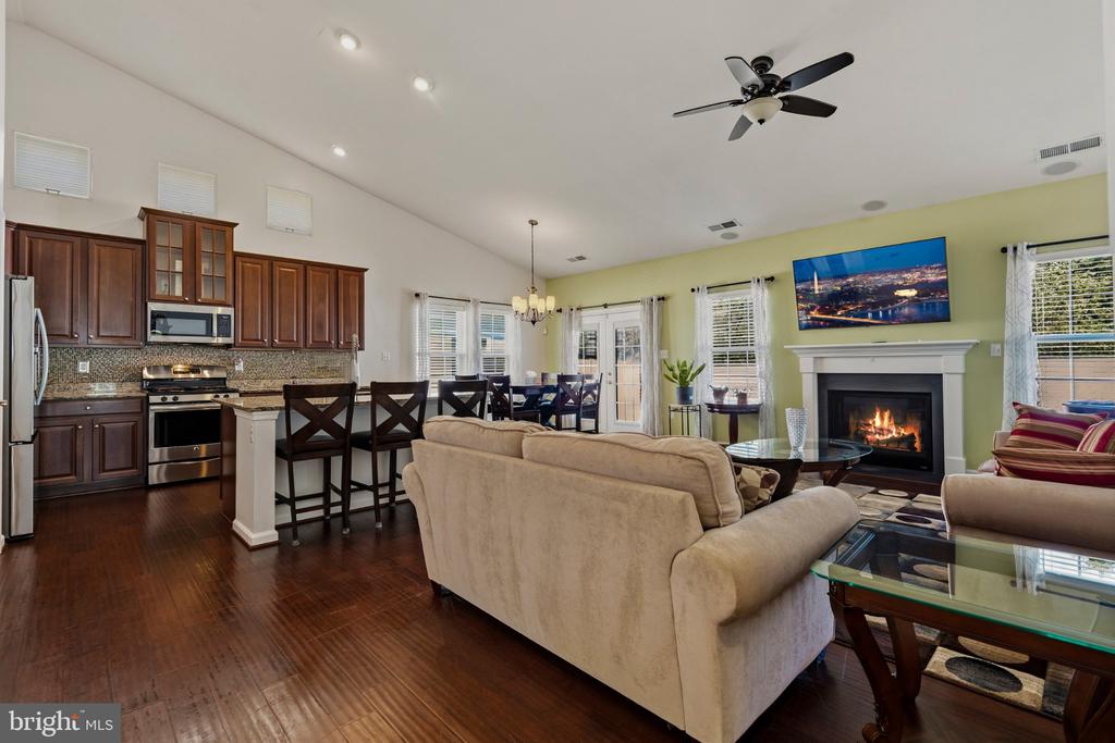 10652 SHADOW PARK COURT