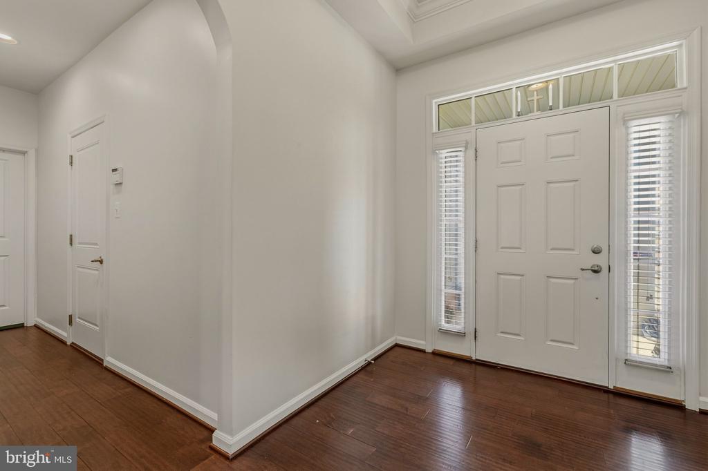 10652 SHADOW PARK COURT
