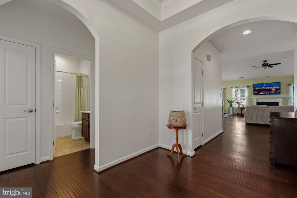 10652 SHADOW PARK COURT