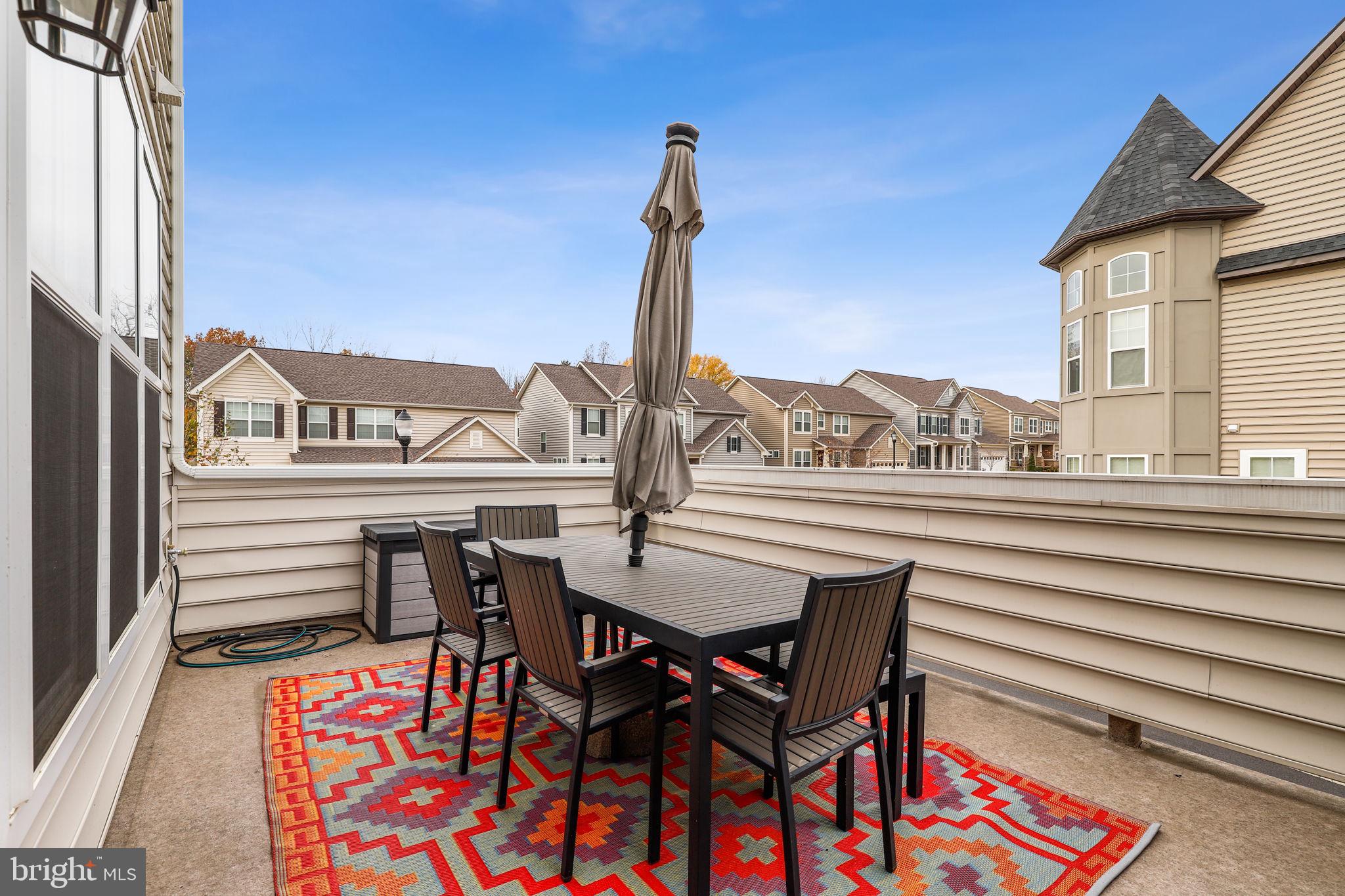 951 HOLDEN ROAD