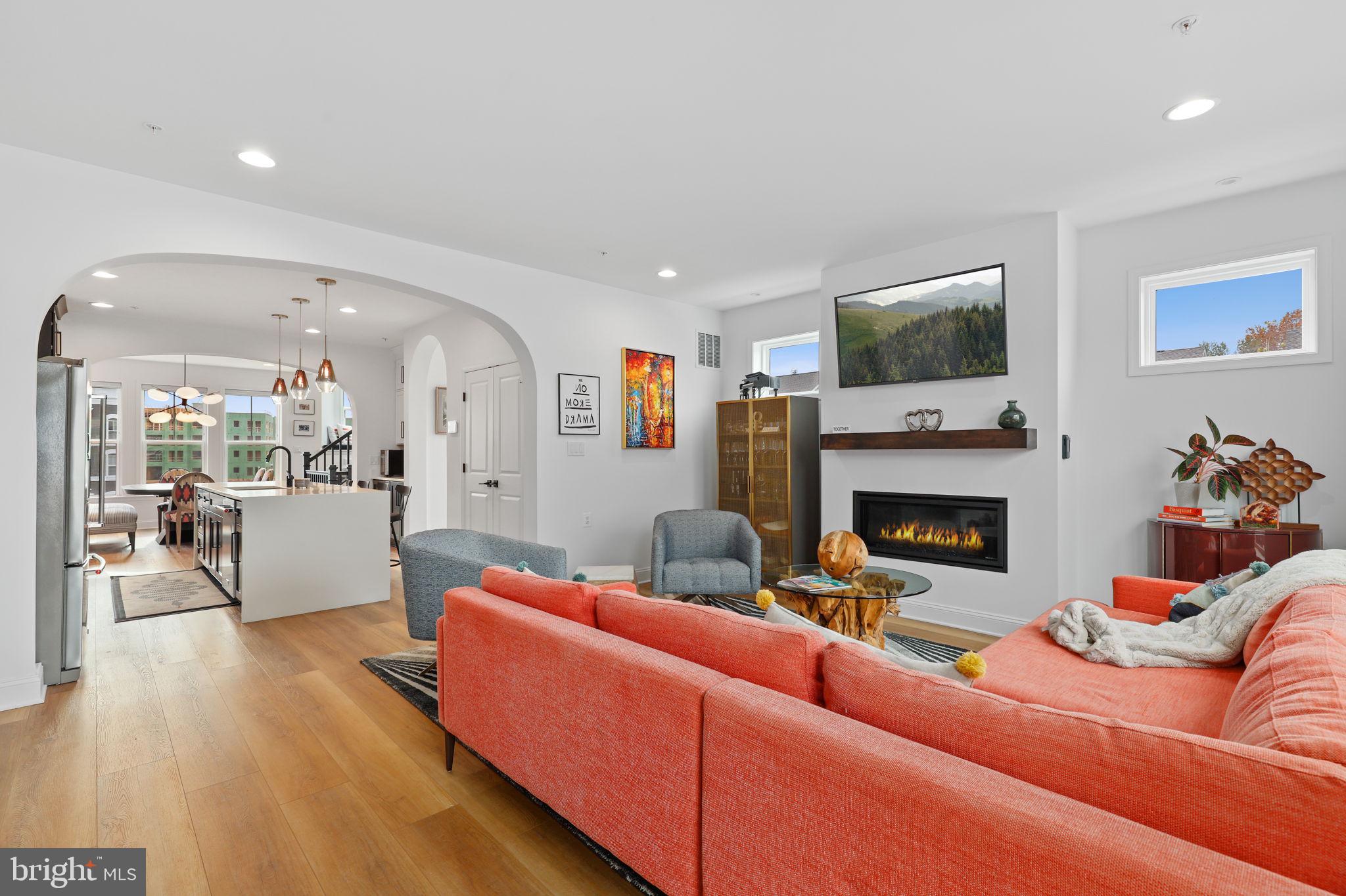 951 HOLDEN ROAD