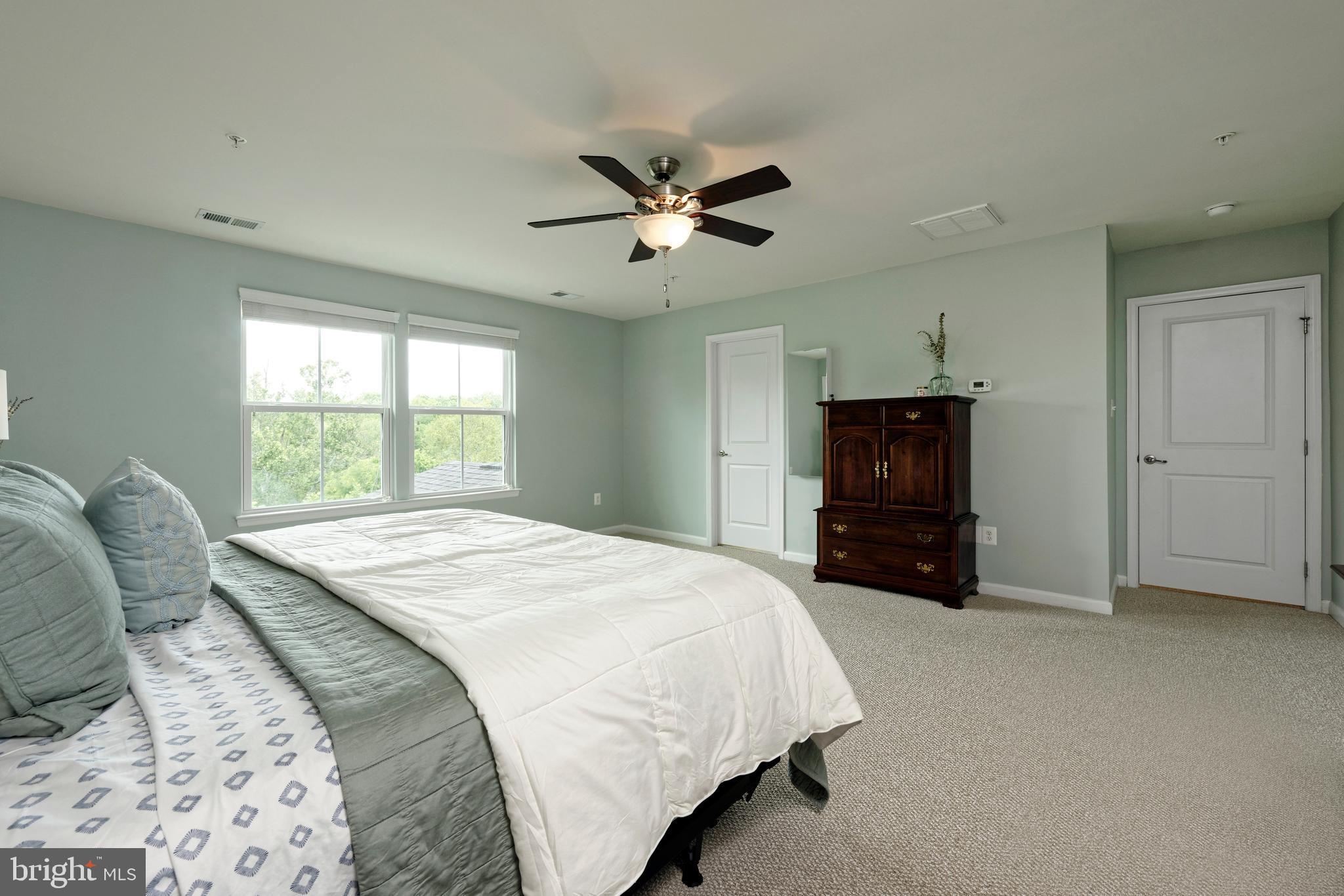 409 POTOMAC VIEW PARKWAY