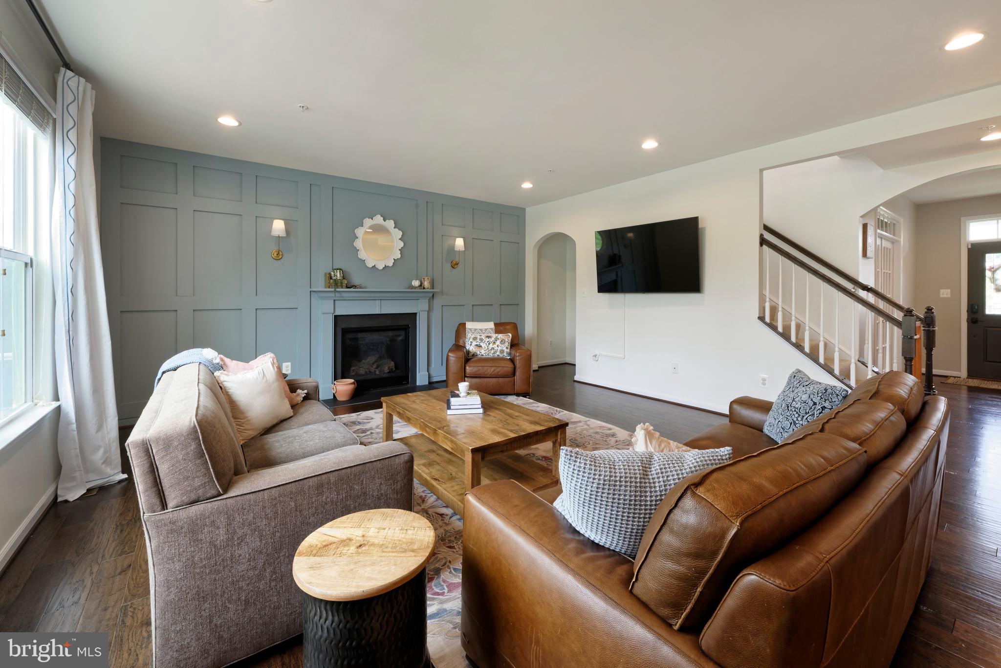 409 POTOMAC VIEW PARKWAY