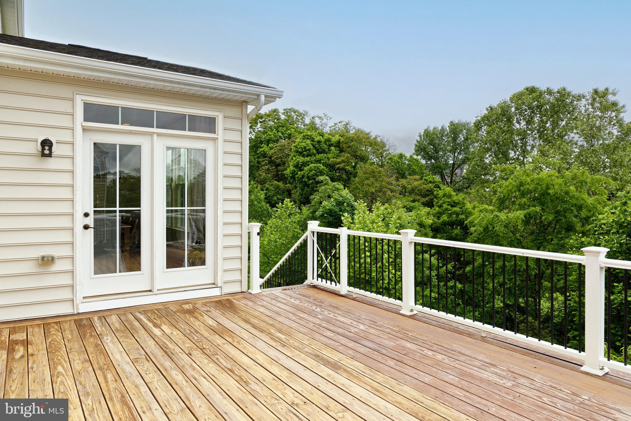 409 POTOMAC VIEW PARKWAY