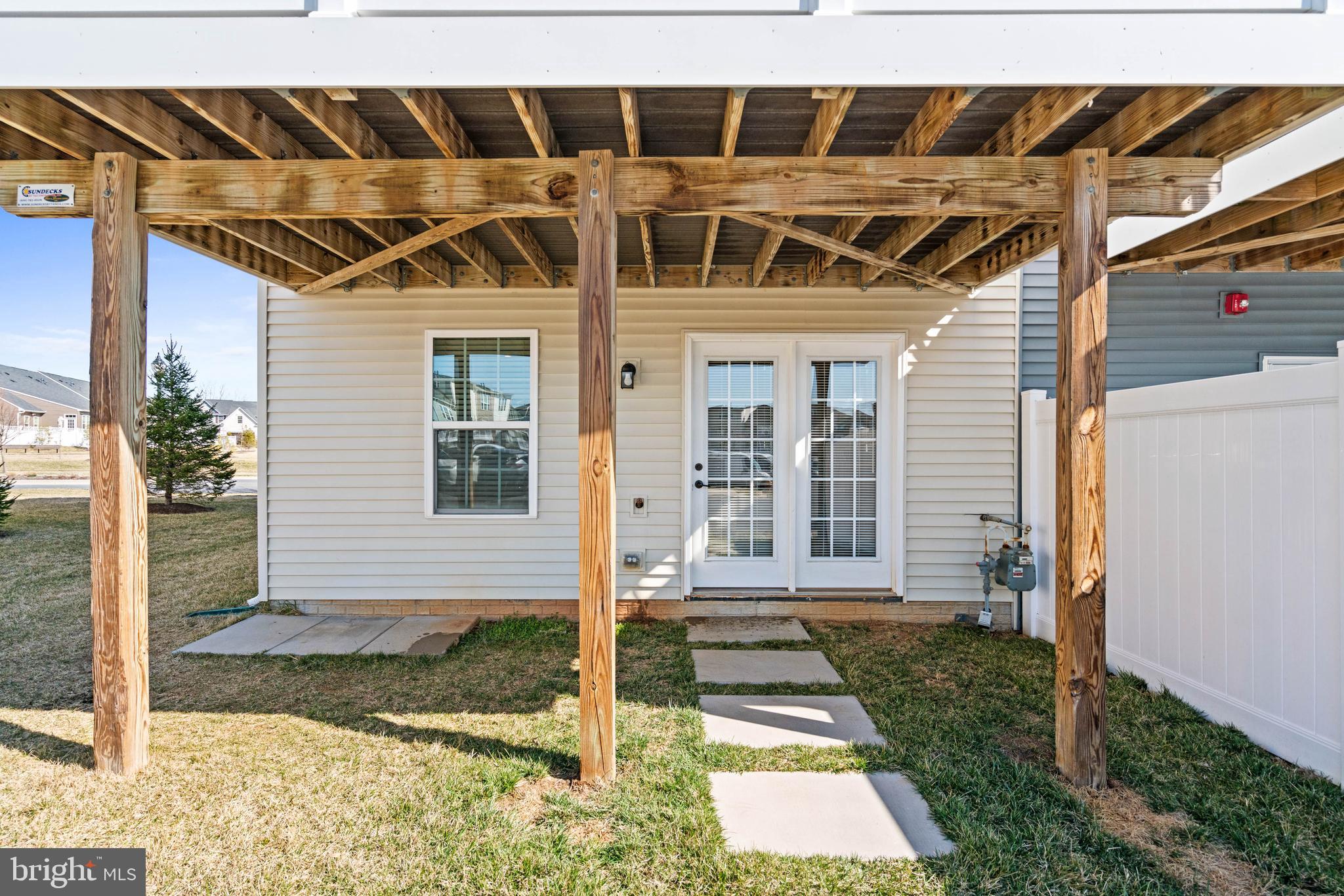 6425 BALLENGER RUN BOULEVARD