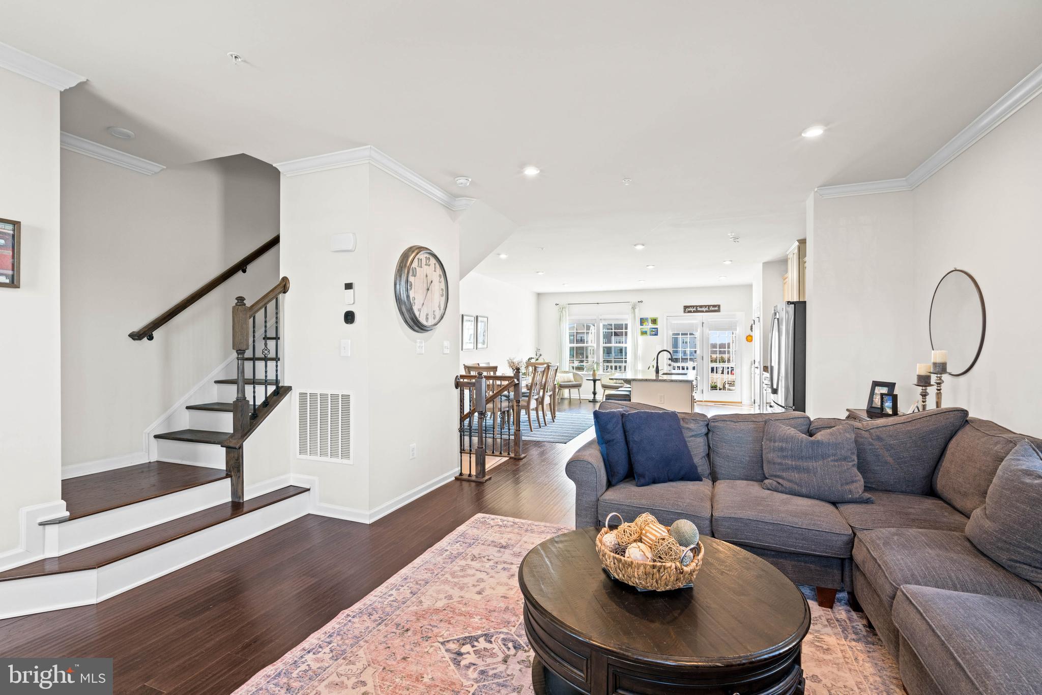 6425 BALLENGER RUN BOULEVARD