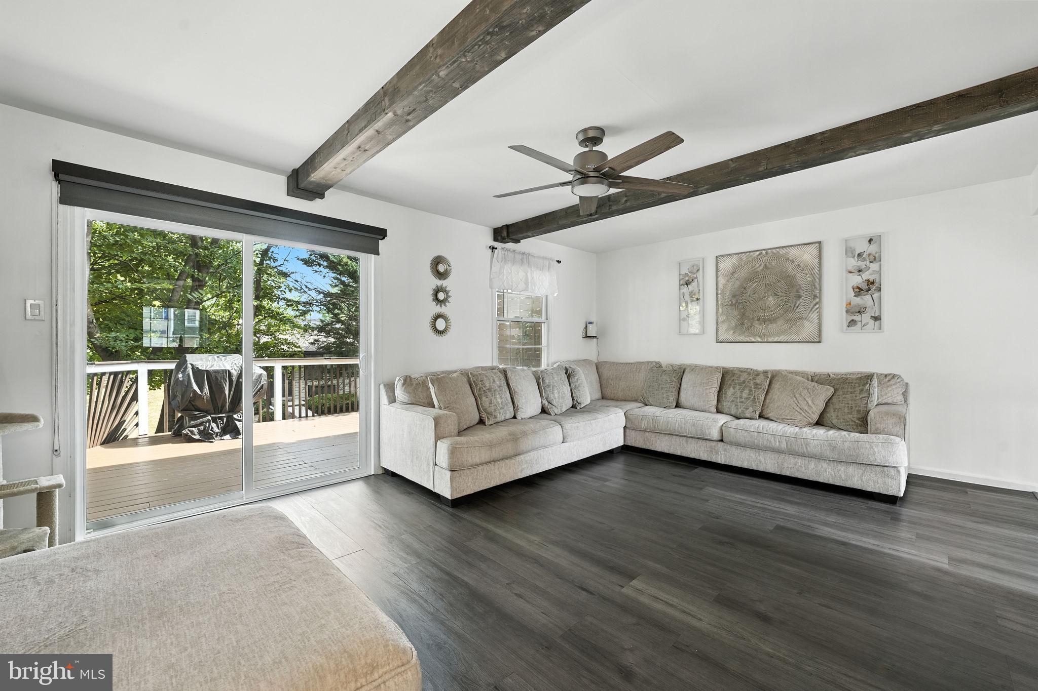 5702 CHASE COURT