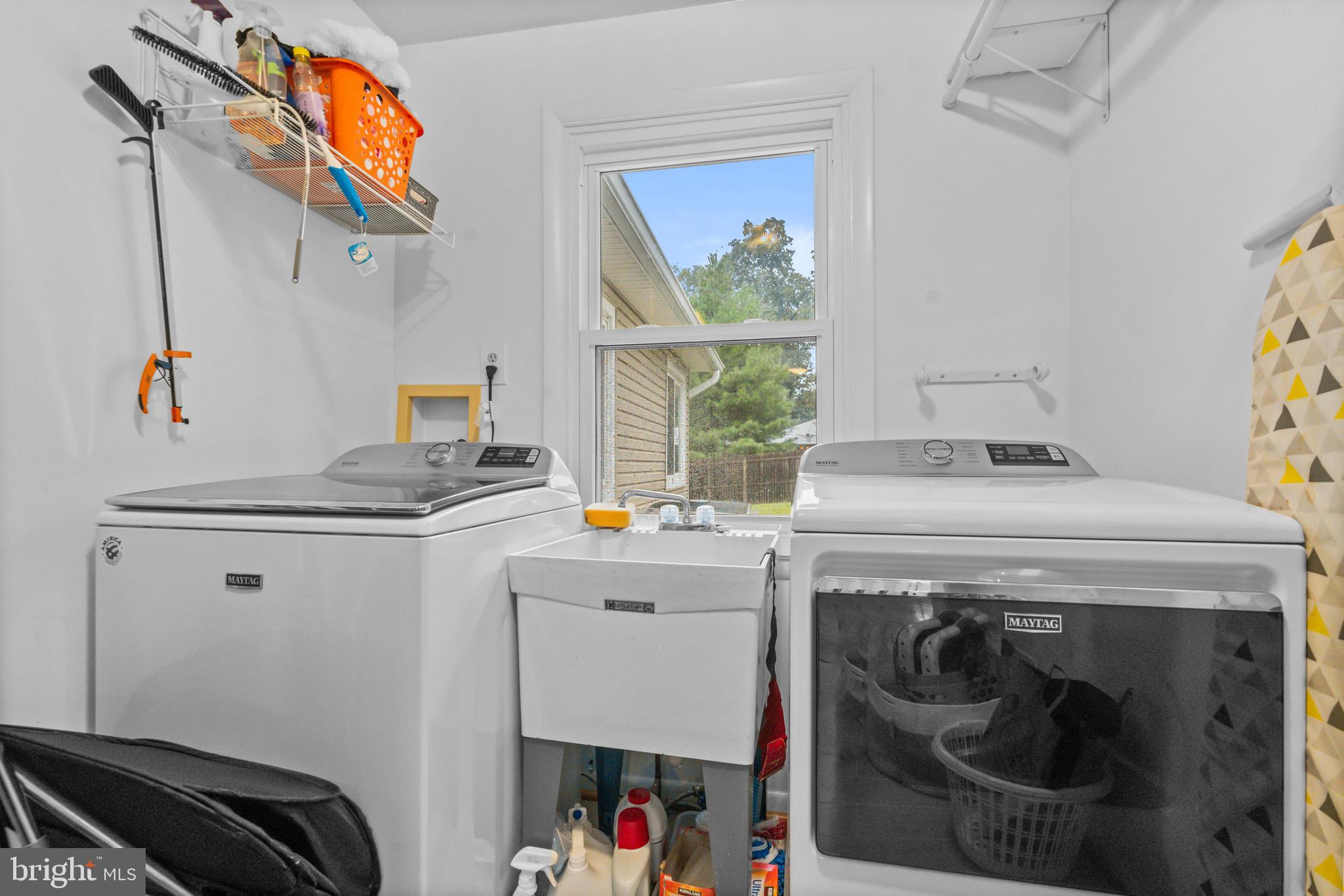 11402 MEADOWLARK DRIVE